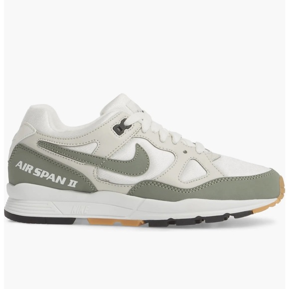 Nike Shoes - Air Span II Sneaker (Women)
Nike Size 8.5 GUC signs of wear